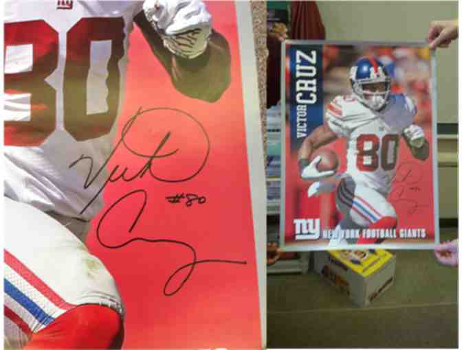 Pre-Autographed Lithograph Poster of Victor Cruz from the NY Giants Football Team