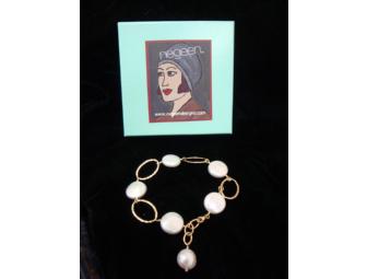 Coin Pearl and Gold Bracelet