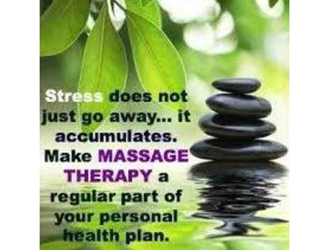 30 Minute Massage at The D-Stress Station