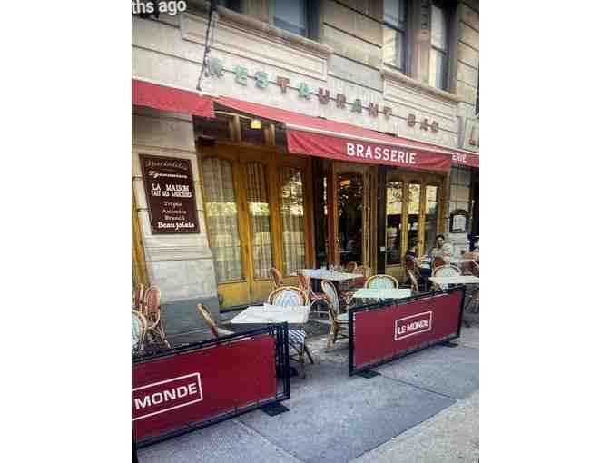 Le Monde Restaurant and Bar - Photo 1
