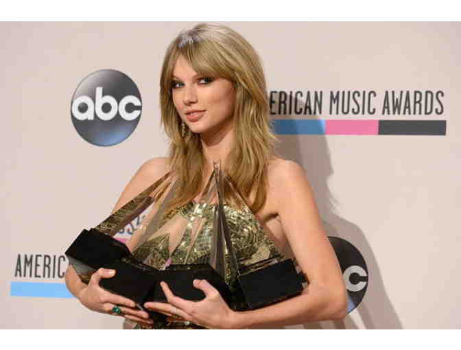 2014 American Music Awards with a 3 Night Stay at Loews Hollywood Hotel & Airfare for (2)
