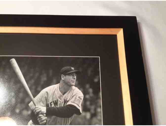 LOU GEHRIG hitting for the New York Yankees, Officially Licensed MLB Photo