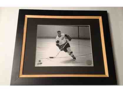 GORDIE HOWE "Mr Hockey" HOF '72 -Detroit Red Wings Officially Licensed NHL 8 x 10 Photo