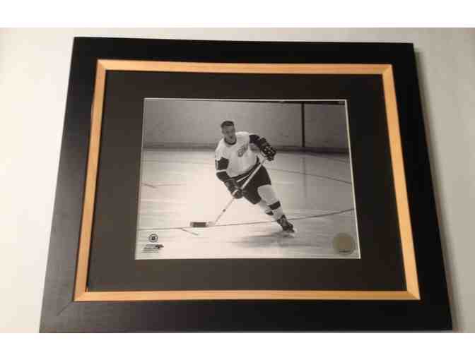 GORDIE HOWE 'Mr Hockey' HOF '72 -Detroit Red Wings Officially Licensed NHL 8 x 10 Photo