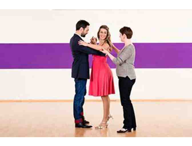 Dance Lessons at Arthur Murray Dance Centers
