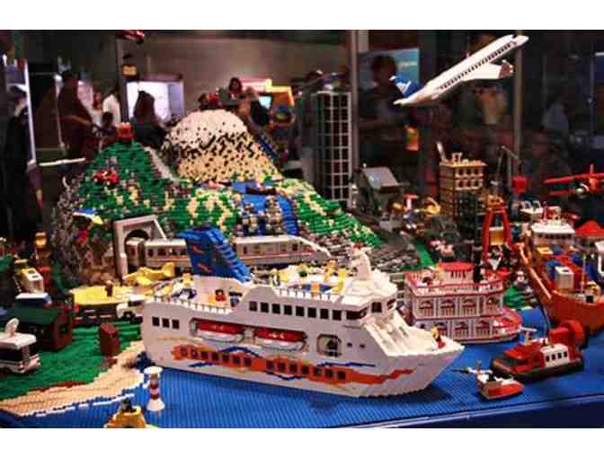 Four Passes to Discovery Cube