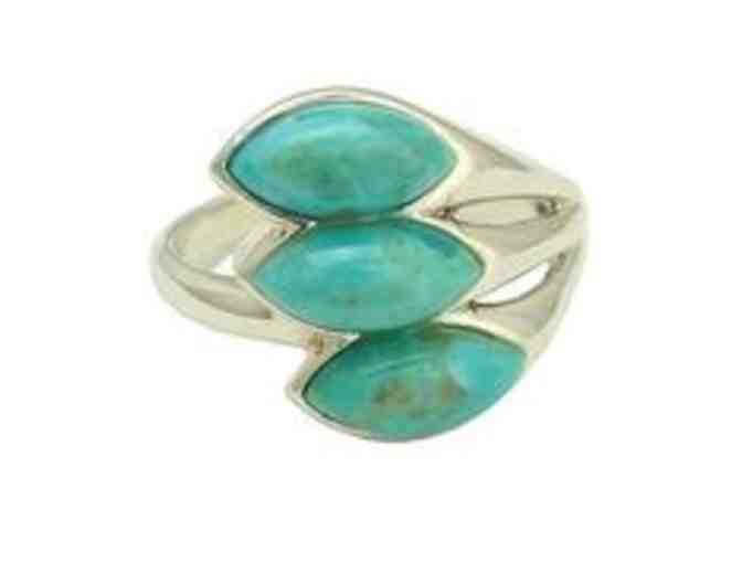 Large Lot of Women's Size 7 Rings