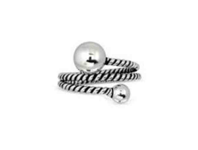 Large Lot of Women's Size 7 Rings