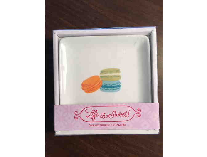 Macaron themed gift pack