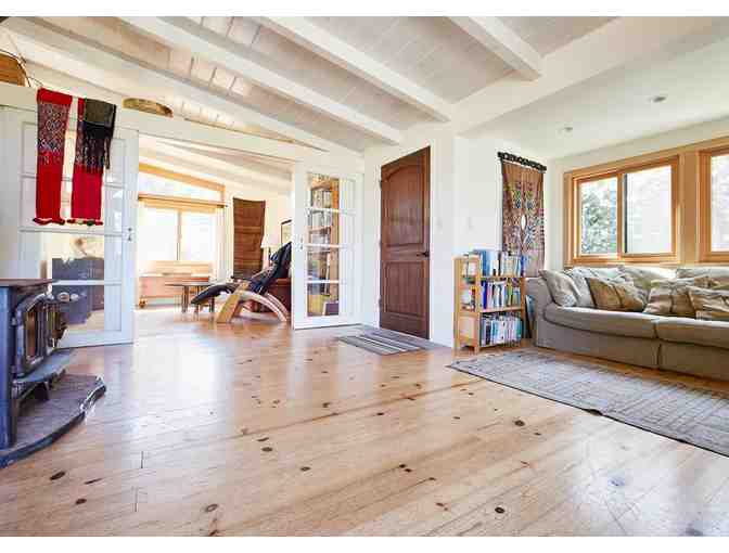 2 Nights at Bolinas Vacation Home with Dinner for 2 at Eleven Wine Bar Bistro