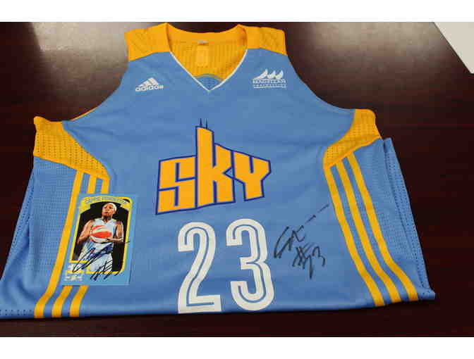 Cappie Pondexter Autographed Chicago Sky Jersey and Player Card