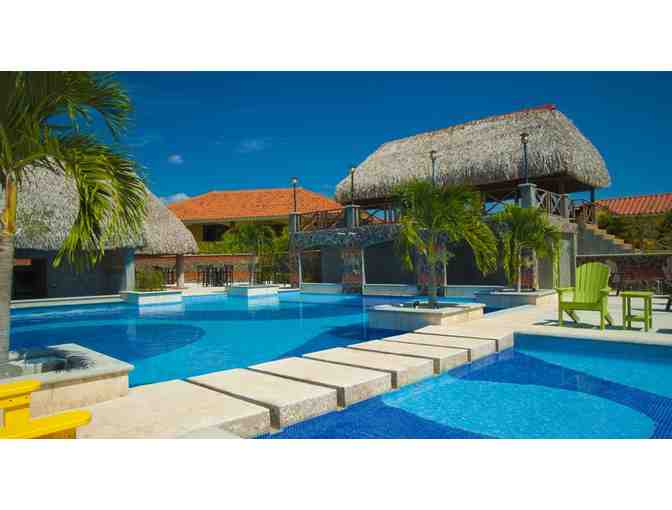 5 Nights of Accommodations for up to 3 Rooms in Panama