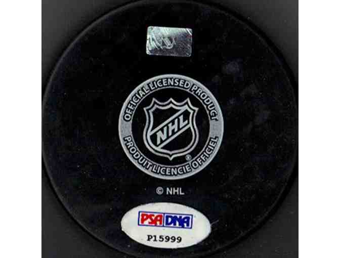 Bobby Hull Autographed Puck