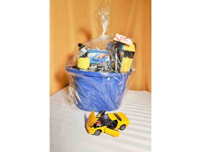 Monthly Car Wash Membership & Wash Bucket