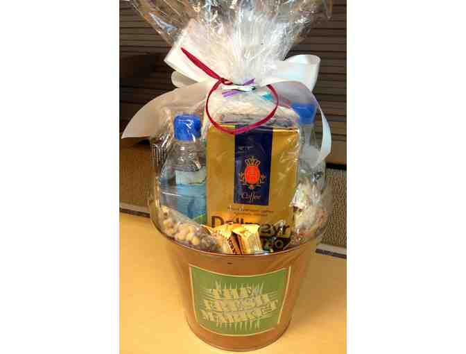 Gourmet Gift Basket from the Fresh Market