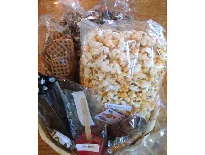 Maine Gourmet Chocolates Gift Basket