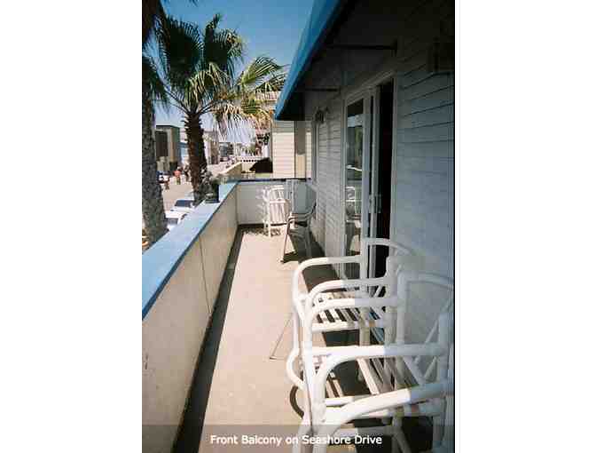 Newport Beach, CA Vacation Home - 3 nights 4 days just 100 feet from the BEACH!