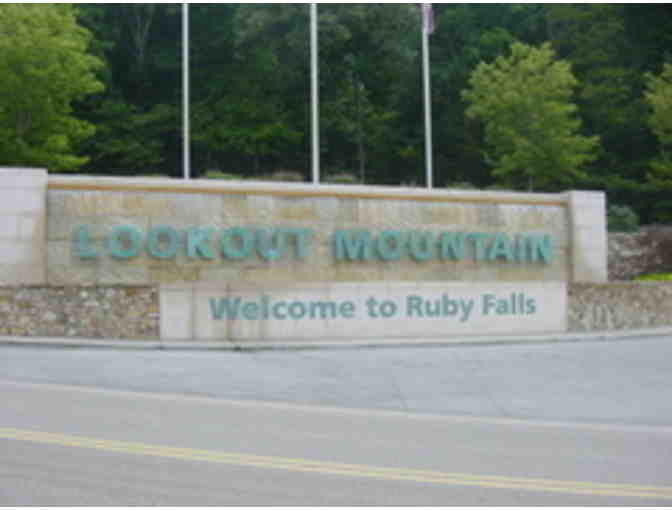 Ruby Falls, Rock City Gardens & Provino's