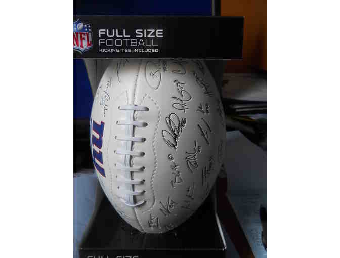 Football autographed by 2013 New York Giants