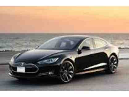 Tesla Motors: Experience A 24 Hour Test Drive In A Model S