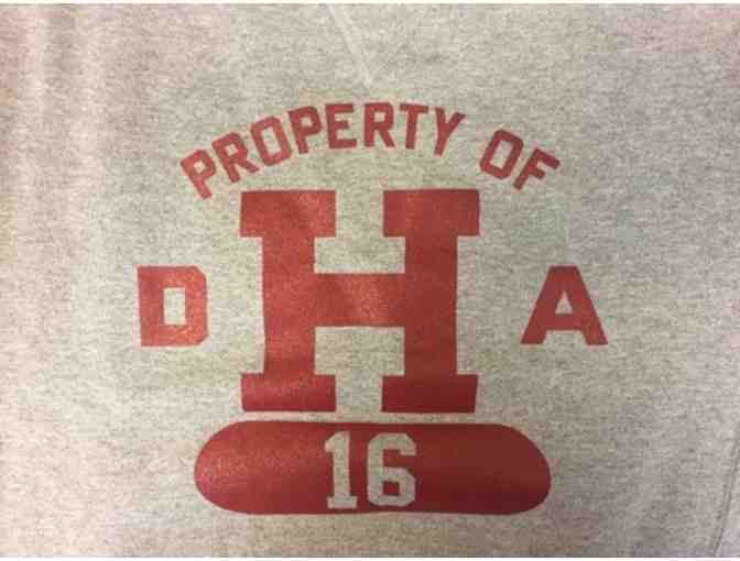 2016 DHA Sweatshirt Unisex Size M - Photo 1