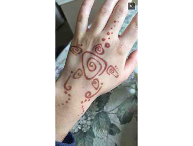 Henna Tattoo Session with Natalie Sicher