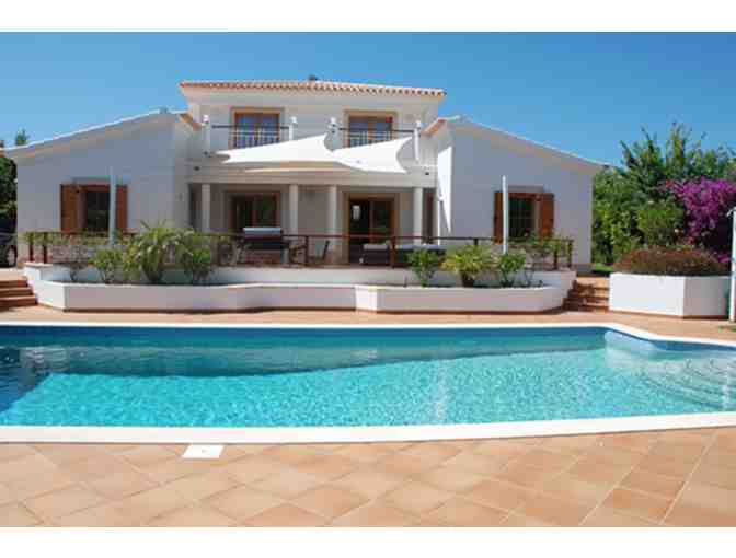 1 Week Stay at a Villa in the Algarve, Portugal