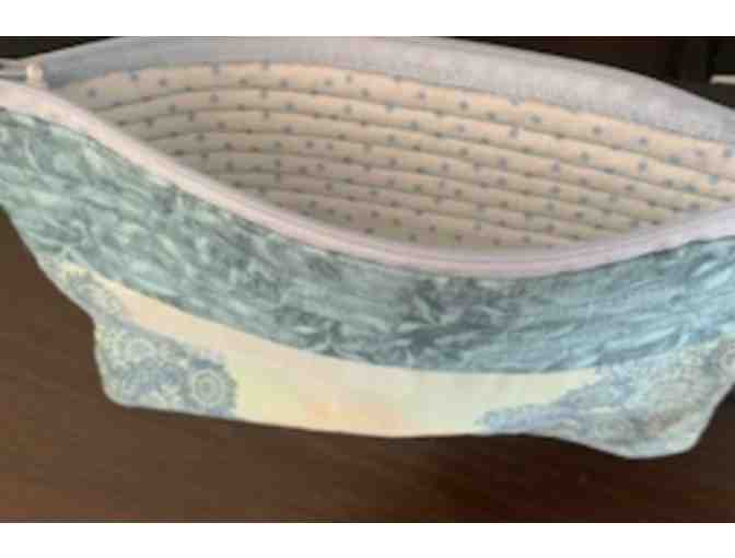 Teal floral zipper bag