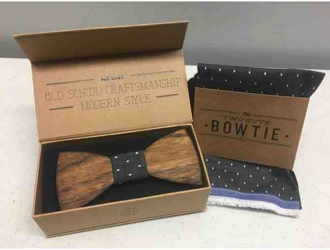 Sunglasses and Wooden Bow Tie & Pocket Square Set
