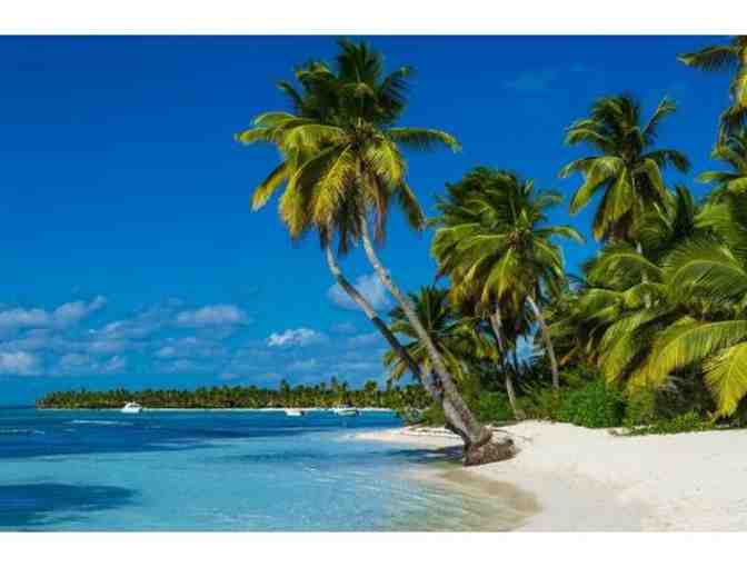 7-Night Caribbean Getaway for 2 to 4 People: No expiration date!