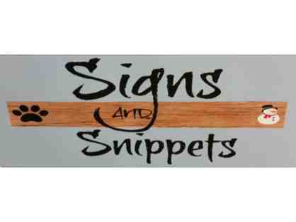 Signs and Snippets - Wooden Welcome Sign with Interchangeable 