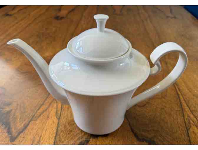 Timeless Bone China Tea Set for 6 - Photo 4