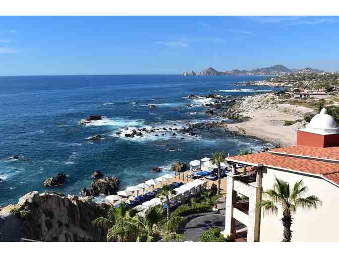 5 Nights at All-Inclusive Cabo Resort!