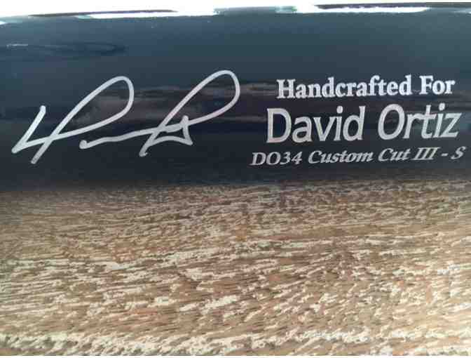 David Ortiz Autographed Marucci Game Model Bat