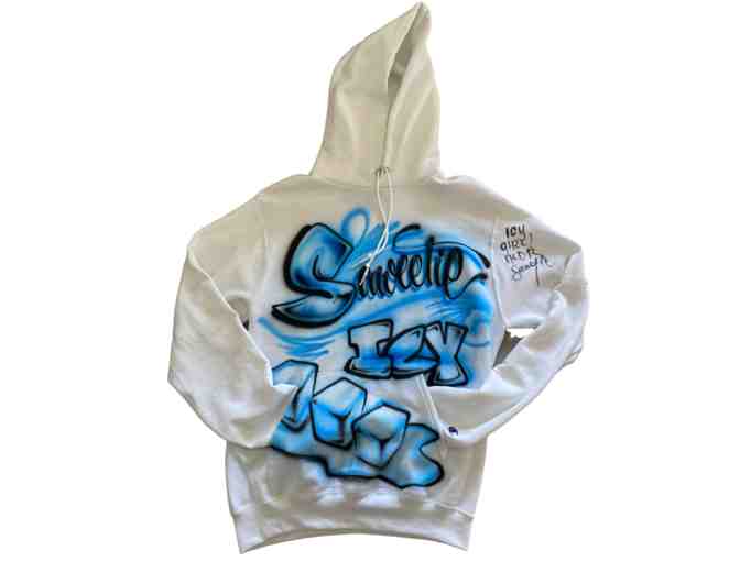 Sweatshirt Signed by Saweetie!