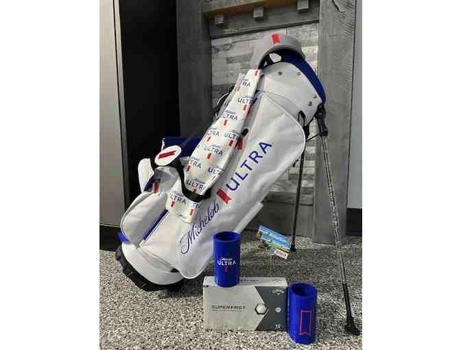 McQuade Golf Bag, Two Hawktree Golf Passes, and Michelob Ultra Golf Goodies - Photo 1