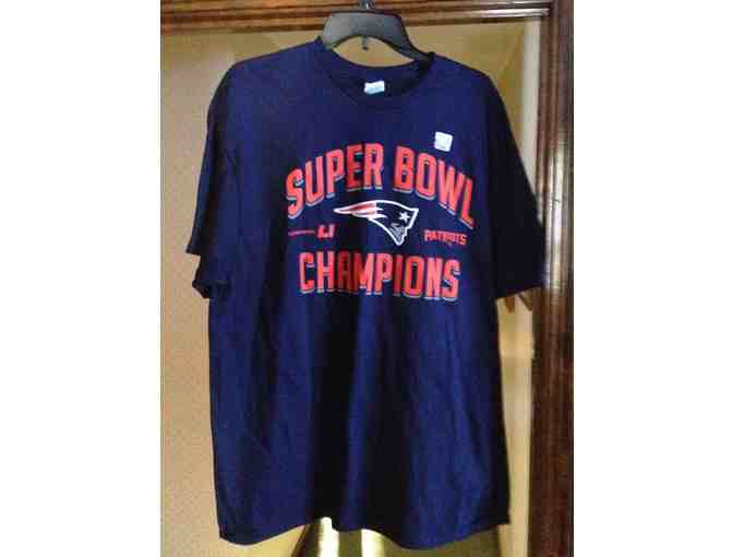 Patriots Super Bowl T-Shirt (4 available for bidding)