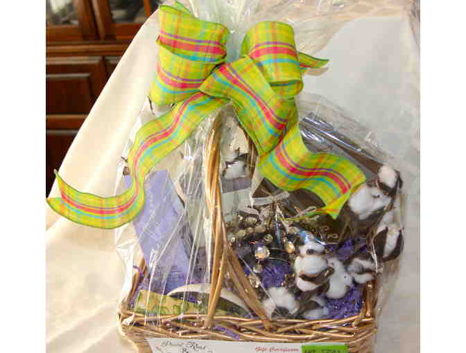 Gift Basket and $100 Gift Certificate to Paint Rust & Pixie Dust