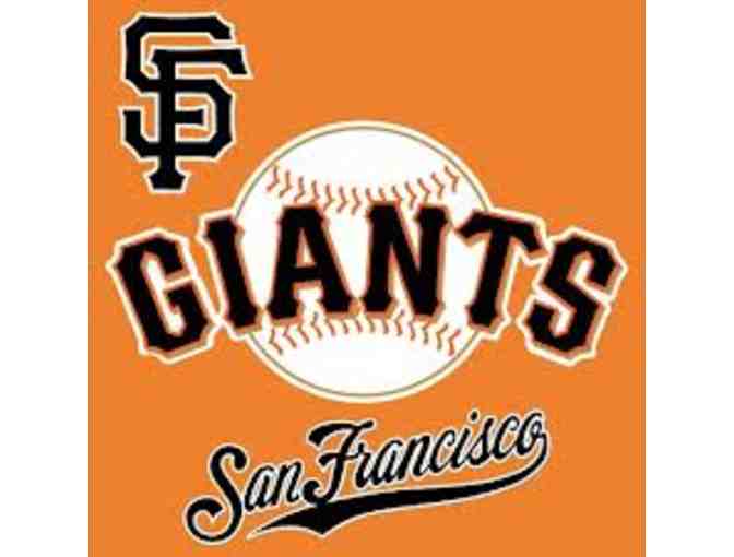 Take me out to the ballgame! 4 SF Giants tickets