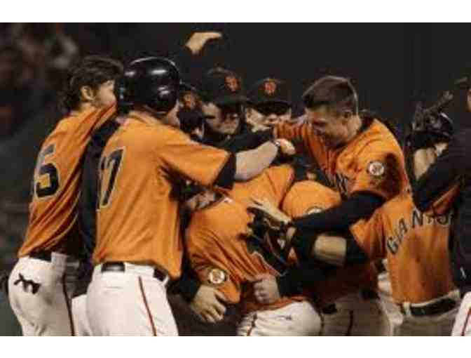 Take me out to the ballgame! 4 SF Giants tickets