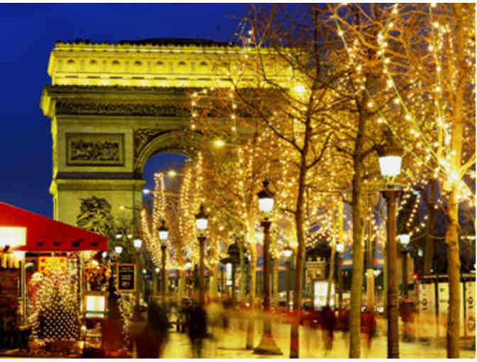 TEN DAYS IN THE CITY OF LIGHTS