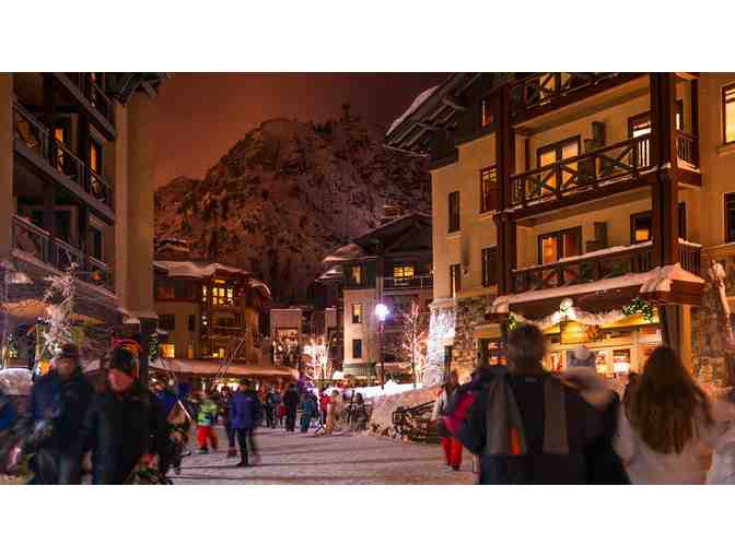 A SQUAW VALLEY SKI WEEK ADVENTURE