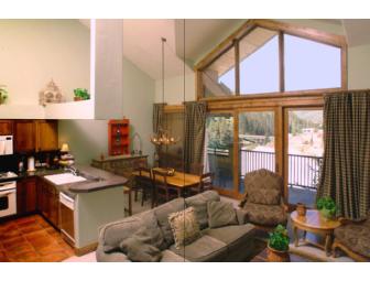 Antlers at Vail: 3 Nights for 6 People