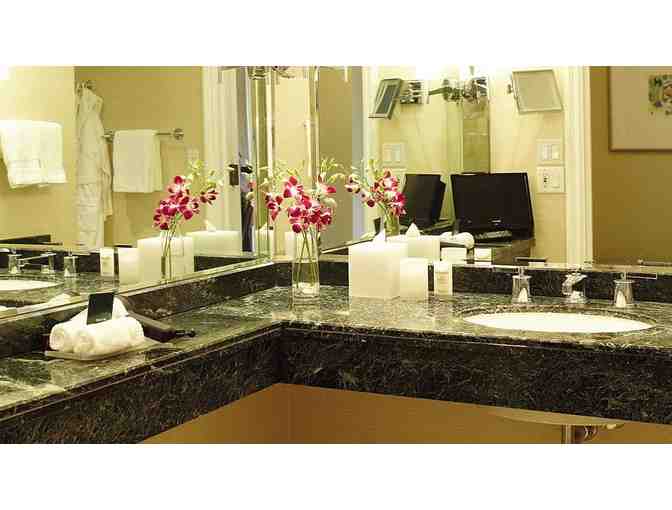 2 night stay at the Deluxe Four Seasons Executive Suite in Los Angeles