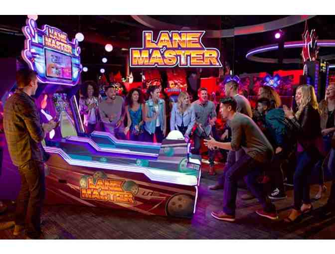 Dave and Buster's - $20 in Gift Cards