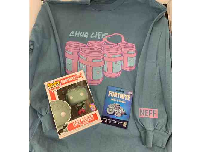 Fortnite Package - VBucks, T-Shirt and Love Ranger
