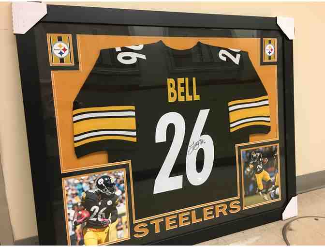 Le'Veon Bell autographed jersey in custom frame