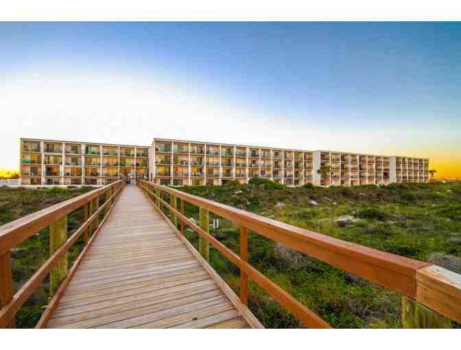 2 Night Stay at Beacher's Lodge Oceanfront Suites