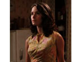 Collect the Mad Men pilot episode script, 'Smoke Gets in Your Eyes', signed by the cast!!