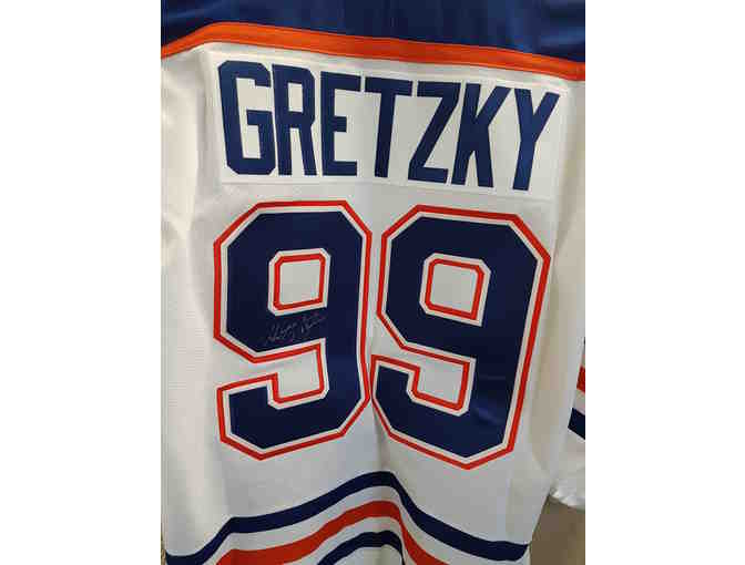 Autographed Wayne Gretzky Edmonton Oiler's Jersey & Book